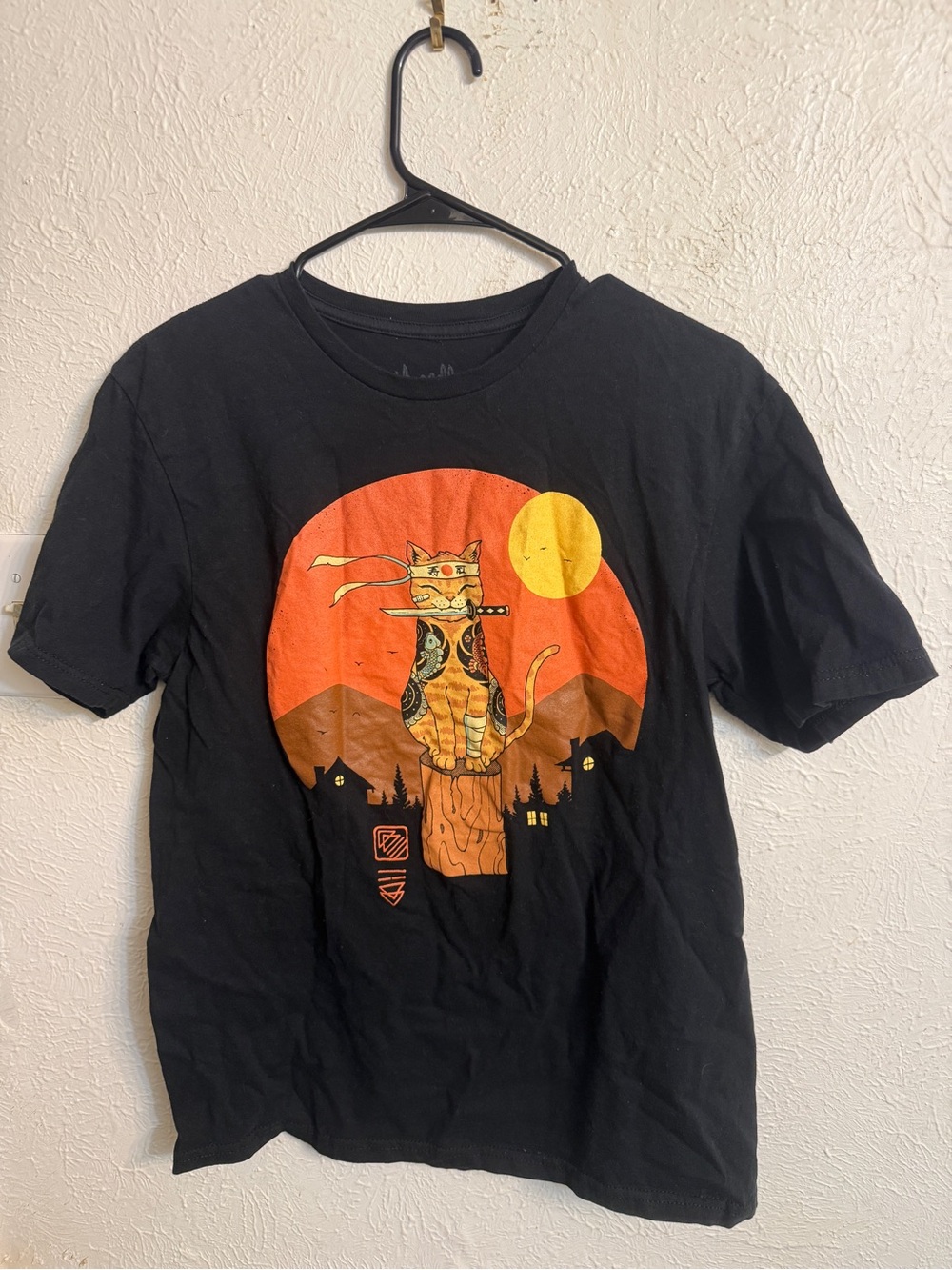 Threadless Black Tee with Orange & Yellow Cat Sunset Graphic